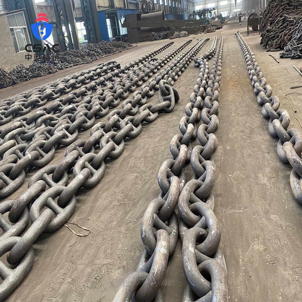 Studlink anchor chain with joining shackles